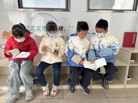 4ec543d018f59085e4256d09f3e51ed4