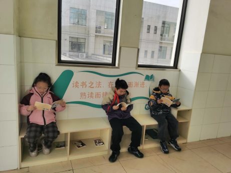 b7075b351280015a10872b6f65a5bafc